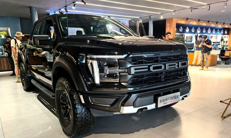 82.88萬起！福特F-150猛禽新款登場，性能再升級