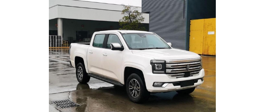 江鈴新推皮卡品牌【大道】亮相 新車標(biāo) 新尺寸